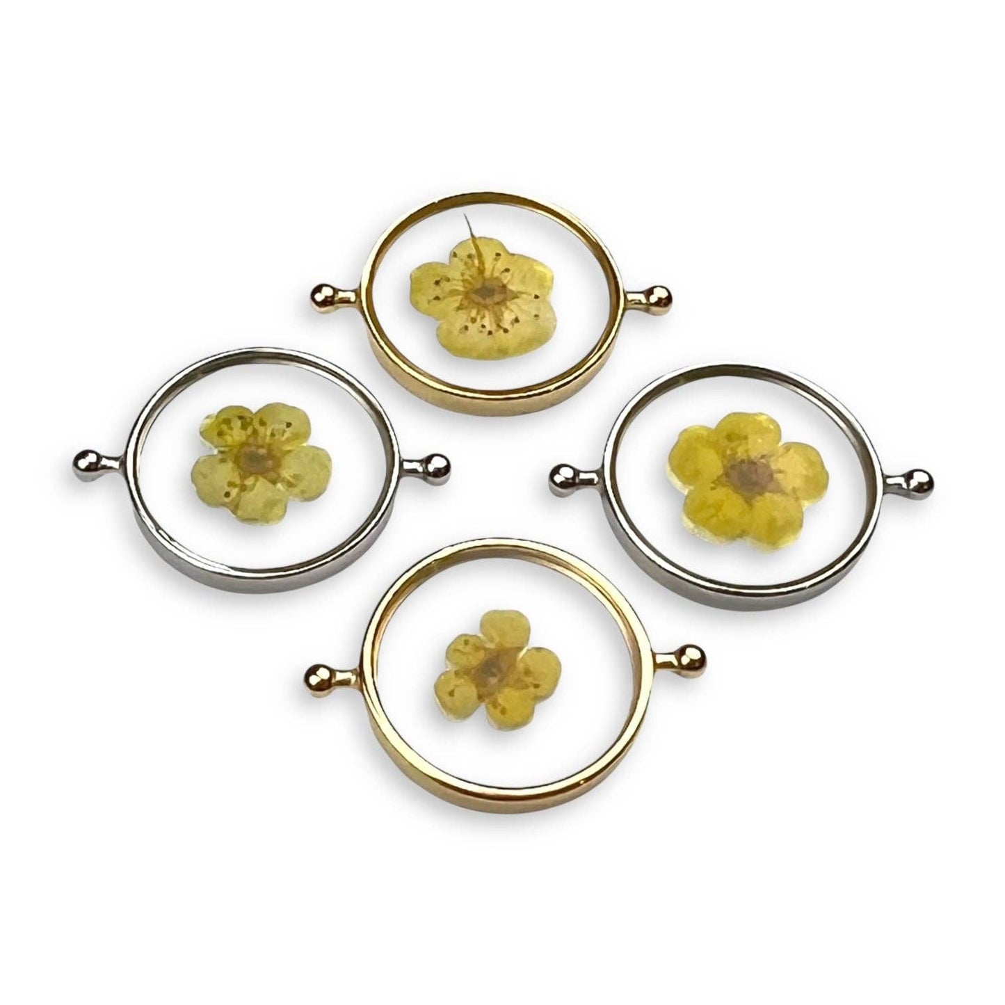 Encapture™ Flower Charm